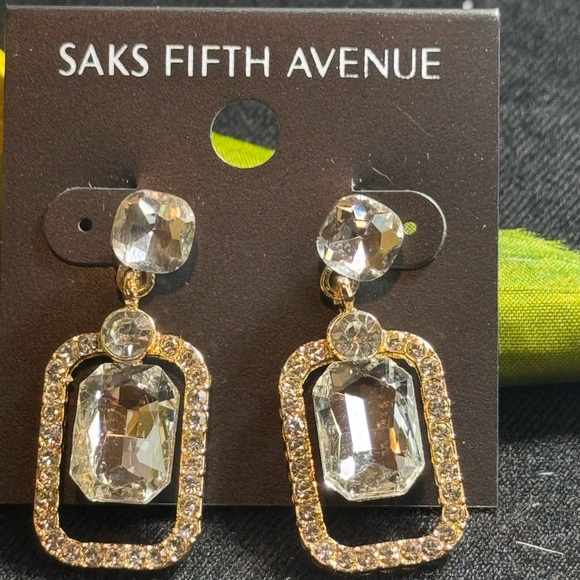 Saks Fifth Avenue Crystal Gold Statement Earrings 1.5in - Picture 3 of 14
